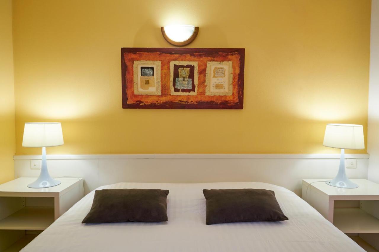 Logis Hotel Le Belle Rive Najac Kültér fotó