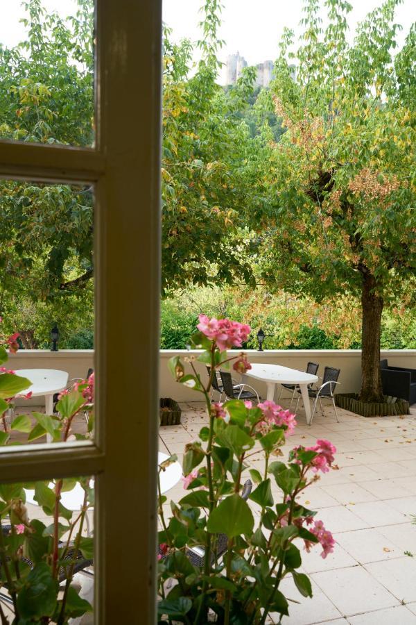 Logis Hotel Le Belle Rive Najac Kültér fotó